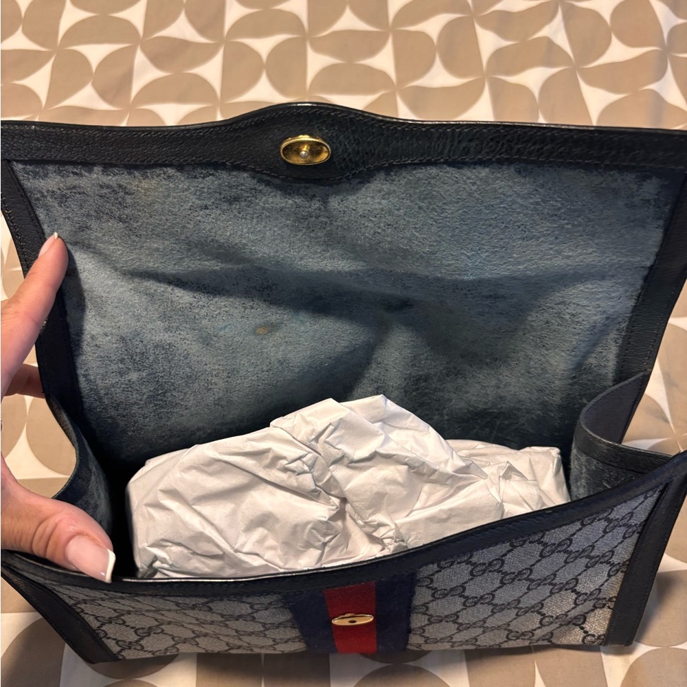 Gucci navy Sherry line clutch bag - Picture 3 of 4